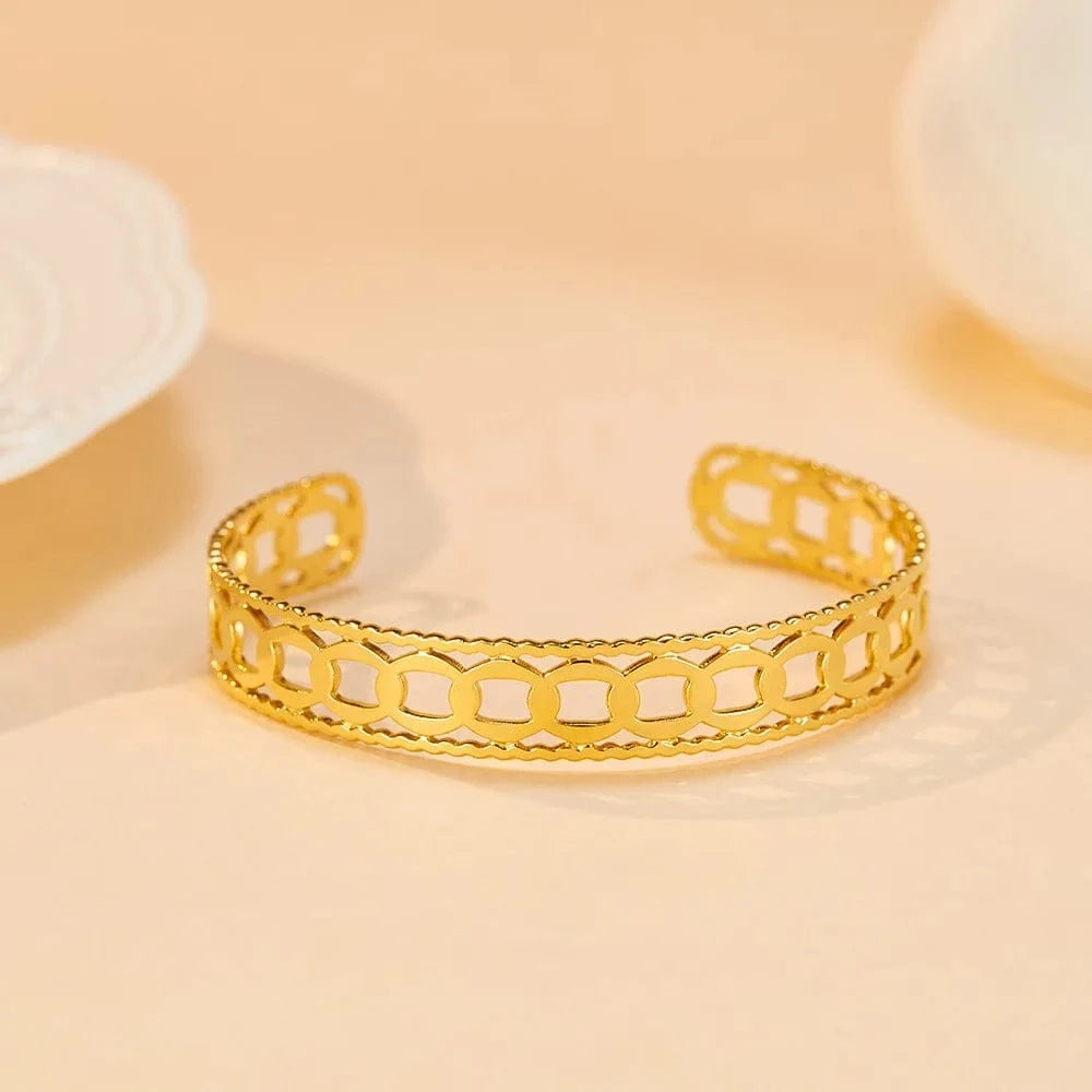 Wholesale Luxury Fashion INS Style Stainless Steel Bracelet Unisex Silver Plated Accessories Parties Weddings Engagements Gifts