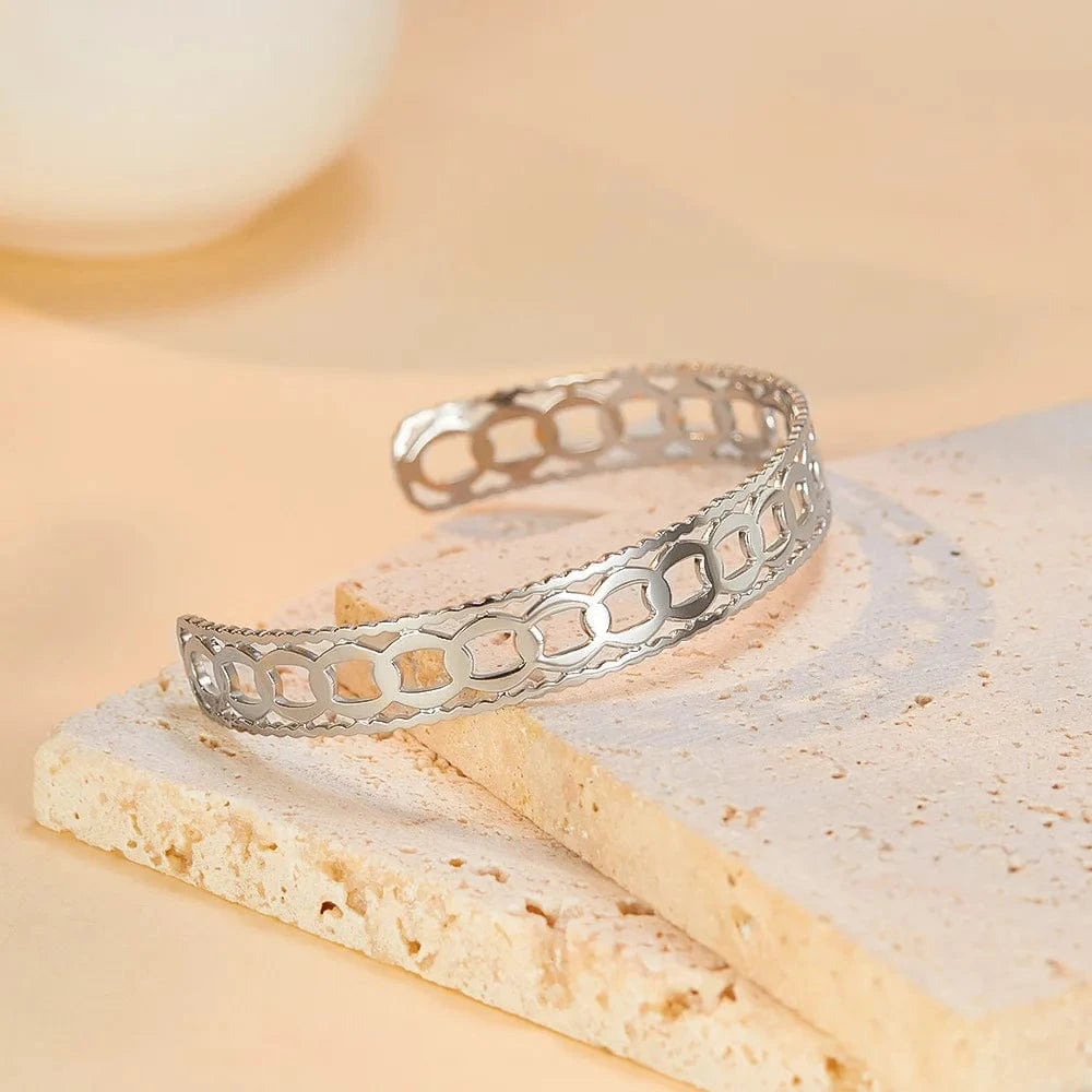 Wholesale Luxury Fashion INS Style Stainless Steel Bracelet Unisex Silver Plated Accessories Parties Weddings Engagements Gifts