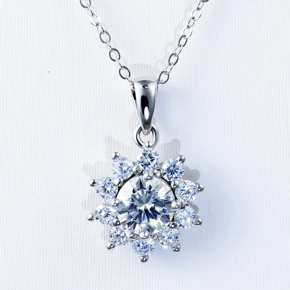 Wholesale Moissanite Jewelry  925 Silver Fine Jewelry pendant necklace Classical Chain Pendant Necklace for women