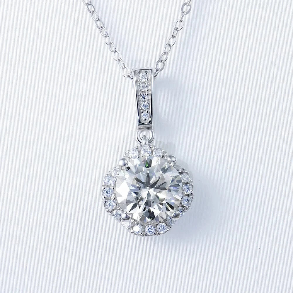 Wholesale Moissanite Jewelry  925 Silver Fine Jewelry pendant necklace Classical Chain Pendant Necklace for women