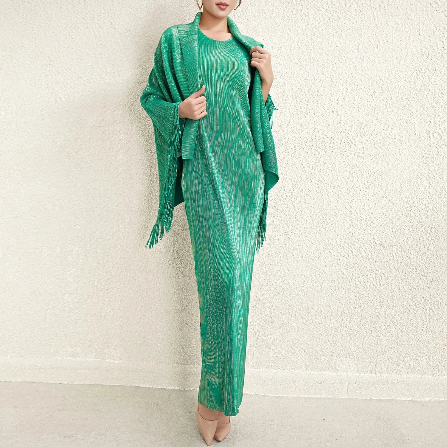 Wholesale New Arrival 2024 Miyake Pleated Dress Women's Tassel Shawl Two-piece Casual Elegant Fashion Dress