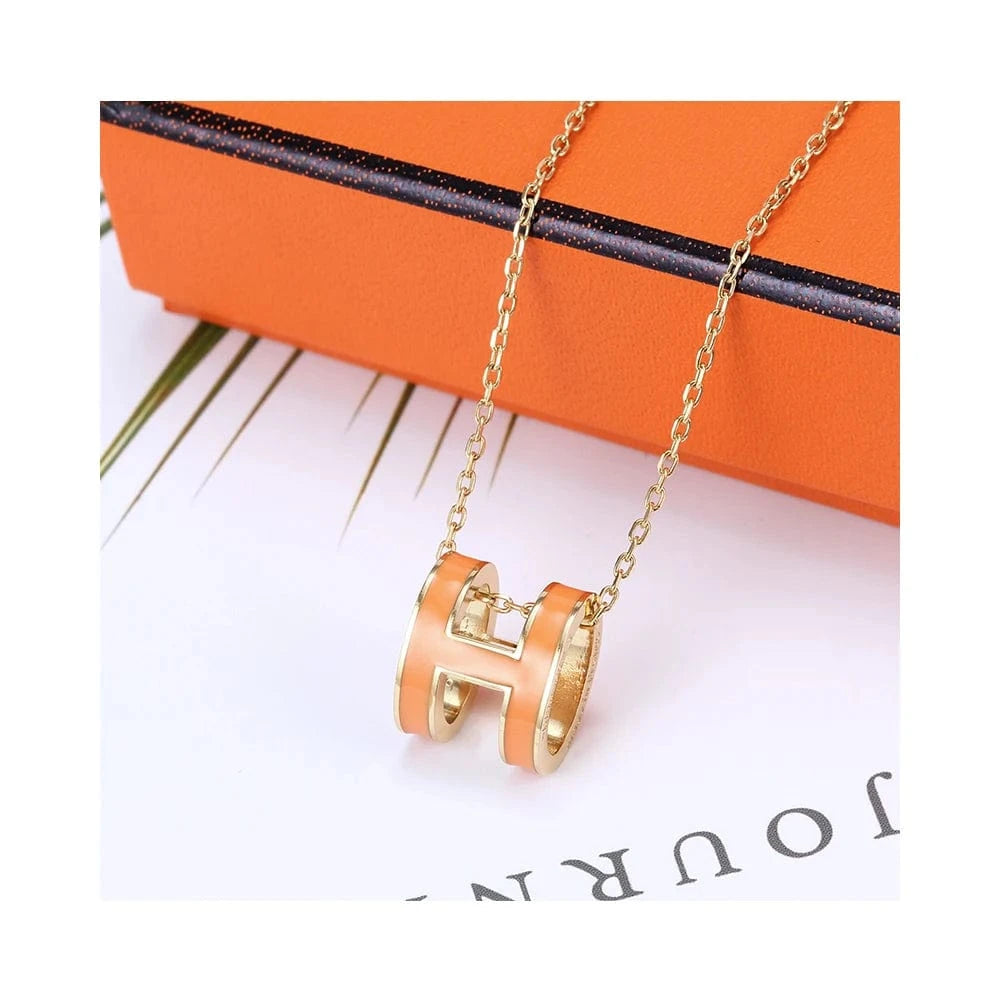 Wholesale Newest 2022 Trendy Gold initial H Letter Titanium Steel Pendant Necklace Female Fashion Stainless Steel Jewelry