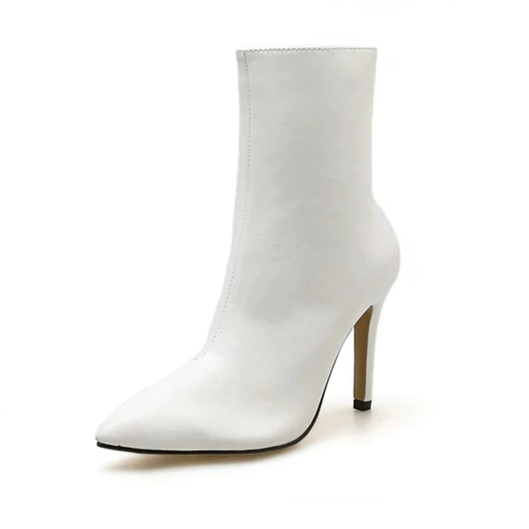 Winter New Black Slim high heeled fashion short boots with side zipper and pointed heel