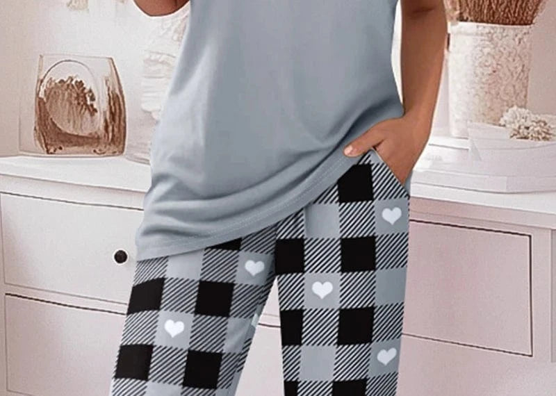 Women 2 Pieces Outfit Cute Letter Print Short Sleeve T-shirt and Plaid Pants Set Loungewear Fashion Casual
