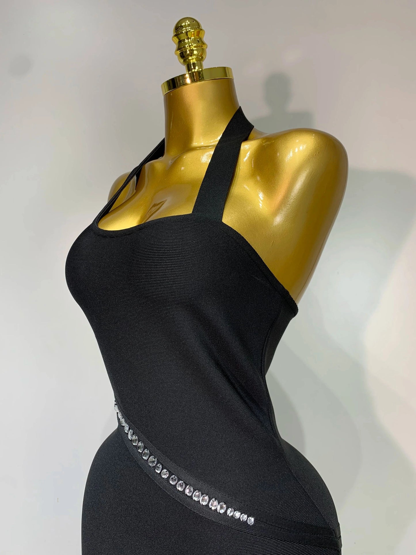 Women Celebrity Sexy Backless Halter Black Crystals Bandage Dress 2025 Knitted Elegant Evening Club Party Luxury Birthday Dress