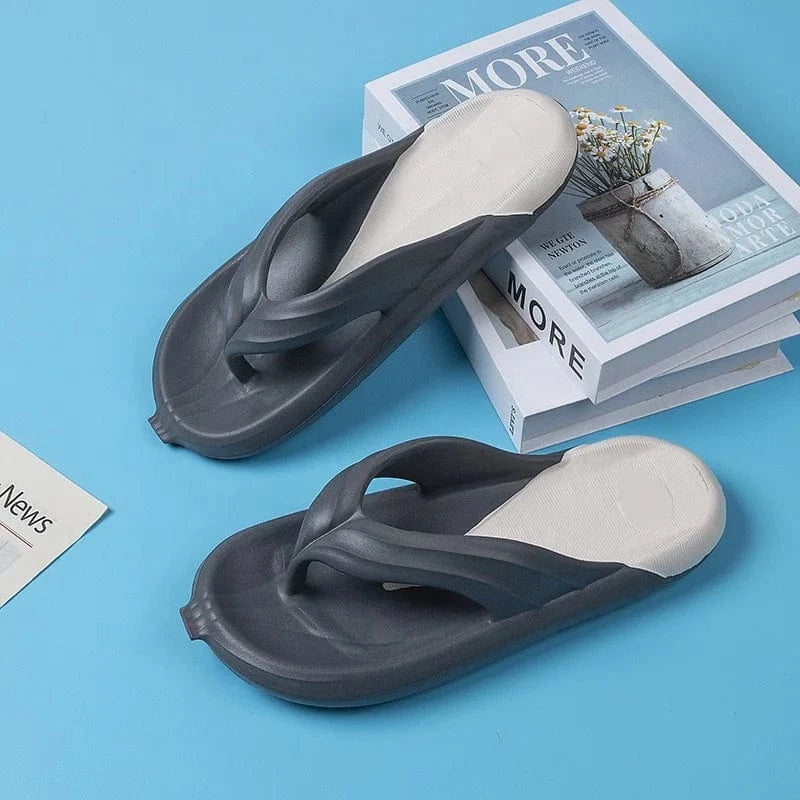 Women Flip Flops Thick Bottom Platform Unisex Casual Breathable Beach Sandals Design Women Flat Slippers EVA Home Men Shoes