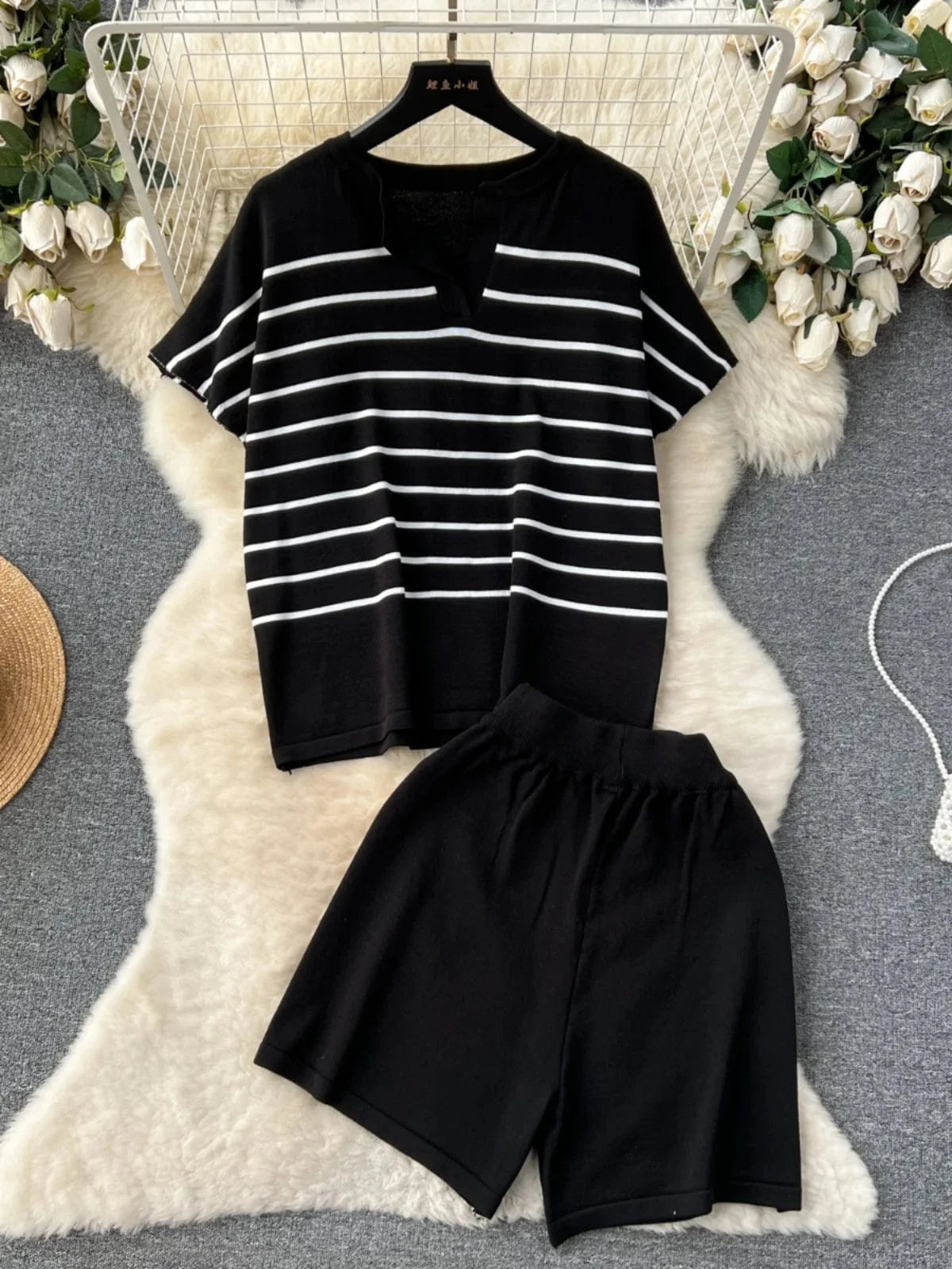 Women's 2024 New Spring summer Casual Set Striped Knitwear Loose and Versatile Wide Leg Shorts Two Piece Set