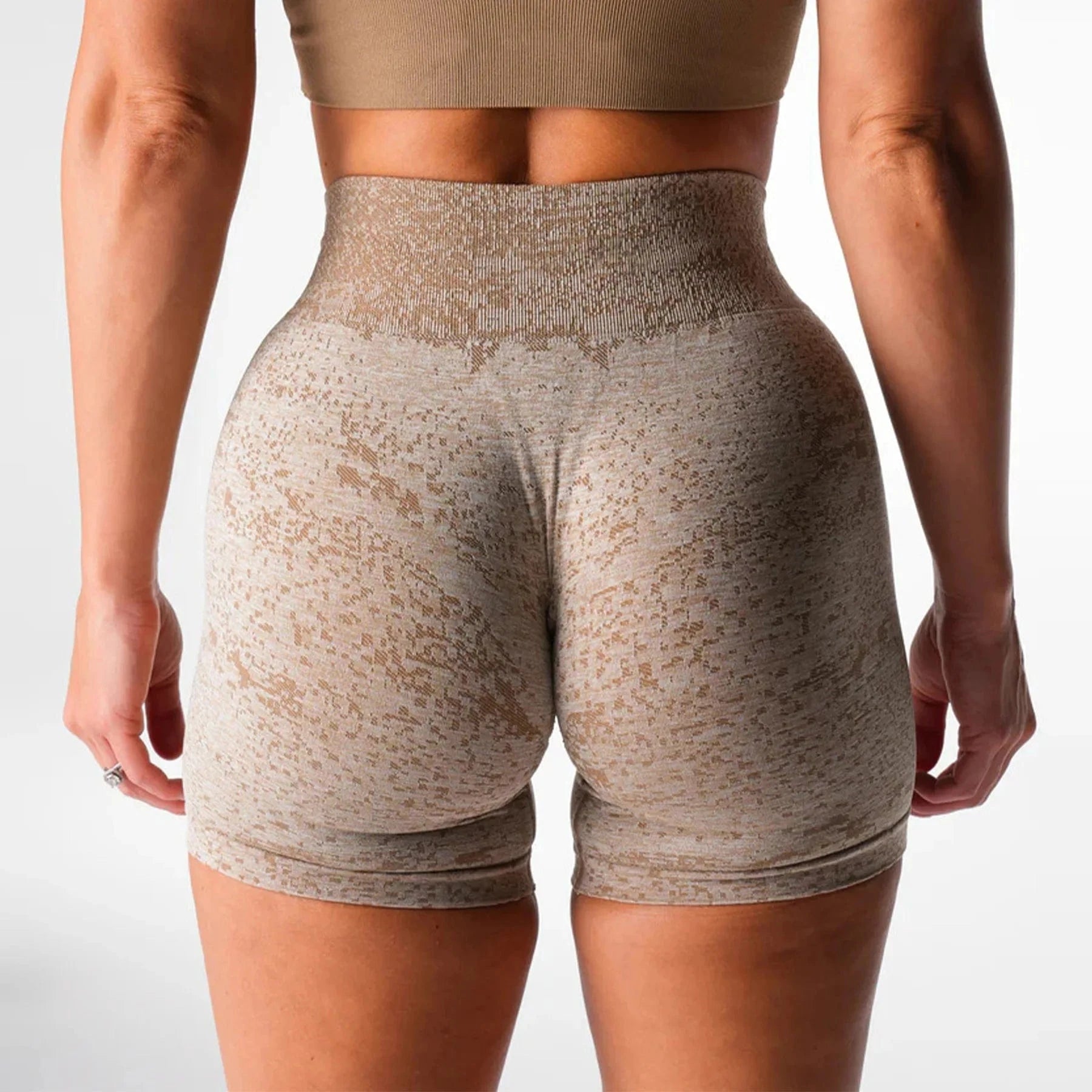 Women's Active Running Exercise Shorts Soft Stretchy Seamless Spandex/Nylon Four-Way Stretch Plus Size Fitness Pants Sexy