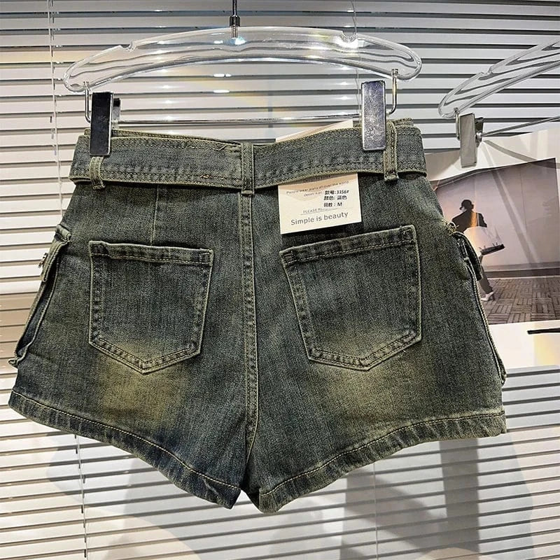 Women's Black Denim Cargo Shorts Fashion High Waist Ladies Streetwear Baggy Cowboy Shorts Jeans 2000s Y2k Harajuku 2000s Clothes