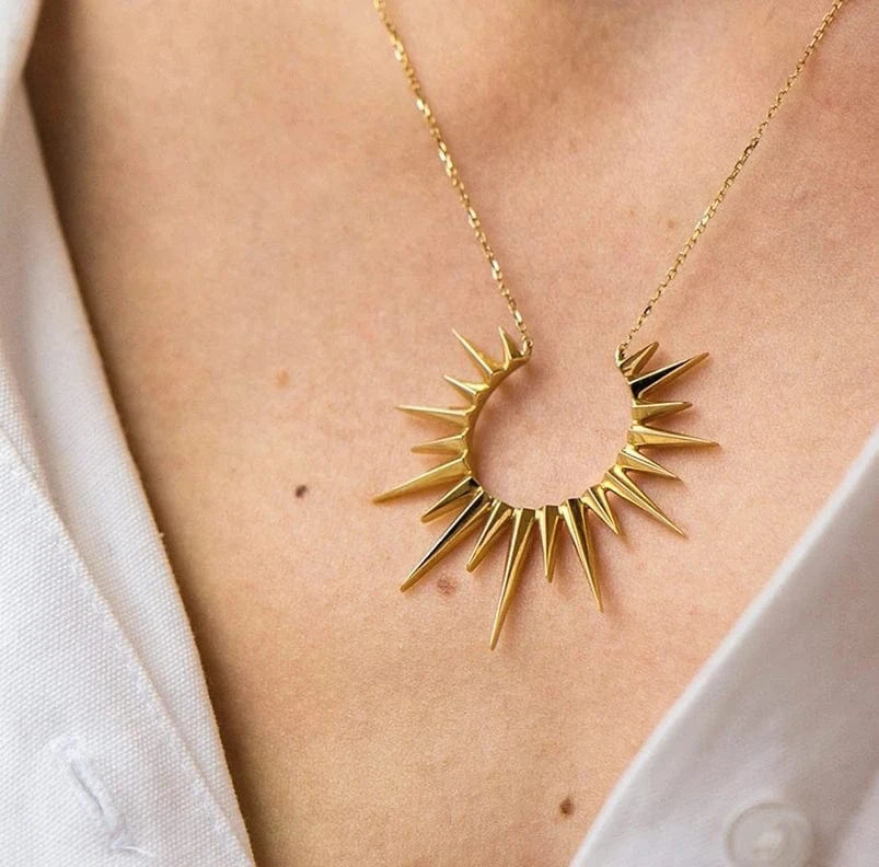 women spike round charm pendant necklace with silver color plated statement spike necklace jewelry for wedding party gift