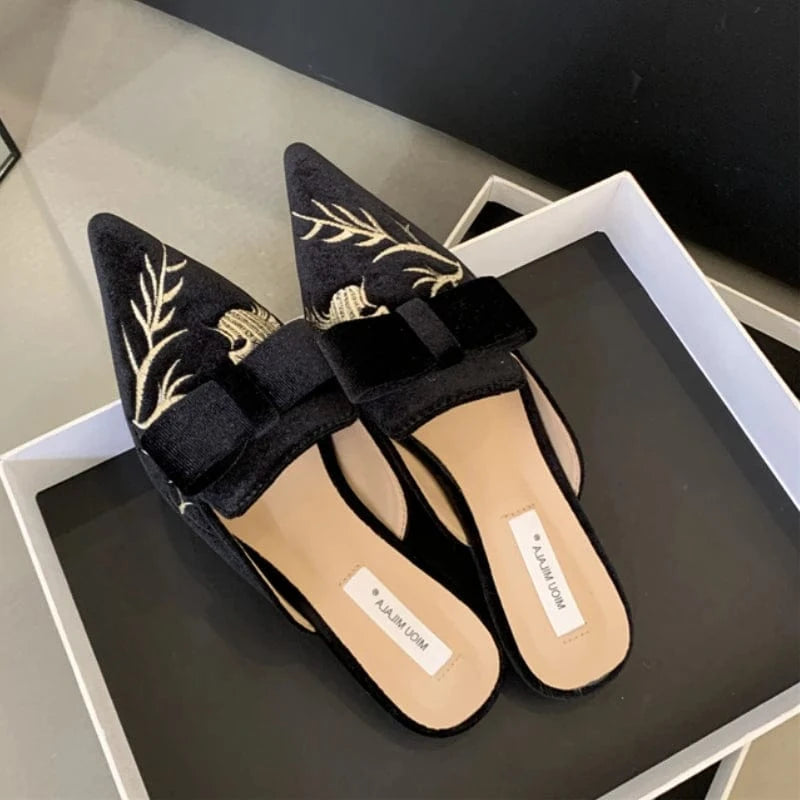 Women US6/EU37 / Black Embroidery Outdoor Slippers Closed Toe Female Ladies Casual  Loafer Spring  Flat shoes