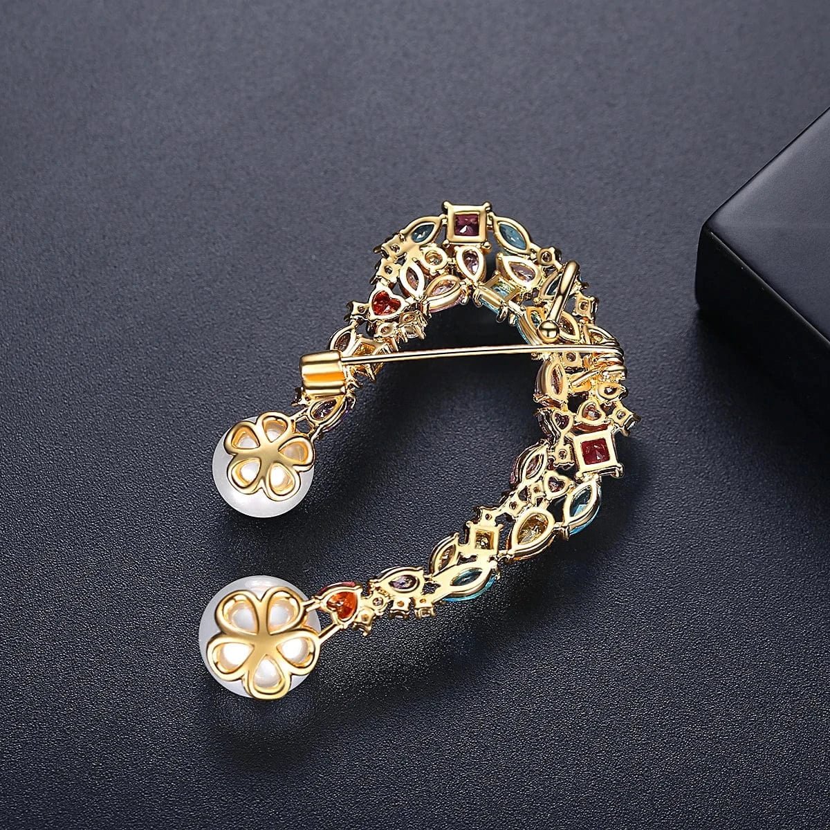 X19080908 / Gold Plated LUOTEEMI Glass Beads Rainbow Color Brass Brooches Broche Femme Initial Metal Alloy Brooch