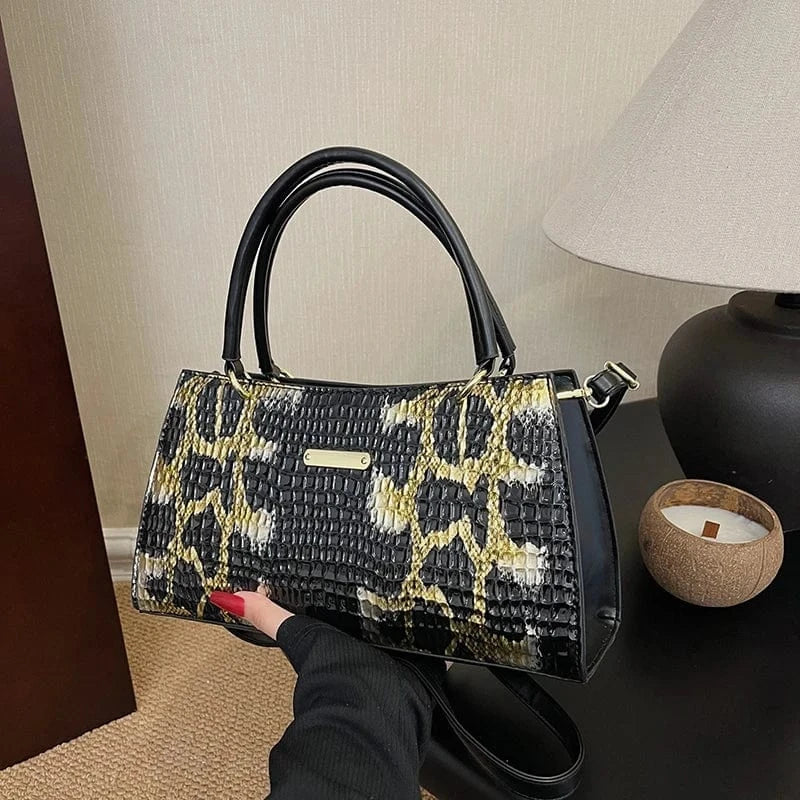 XL / Black Factory wholesale High Quality handbags 2024 Light Lady Trendy Snake Skin Bags Lady Design Purses For Girls