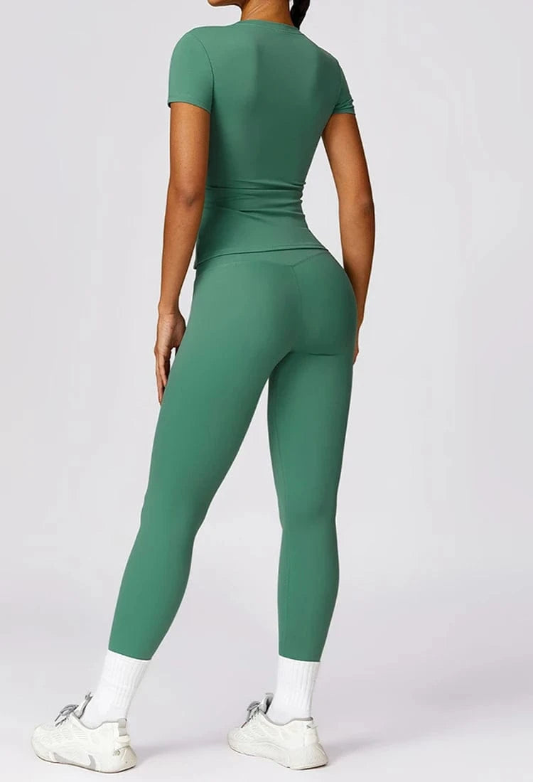 XL / Short-sleeved top Dark green 2024 New Fitness Sportswear Training Fall High quality Long Sleeve Sports Coat Long Sleeve Yoga Top With Zipper