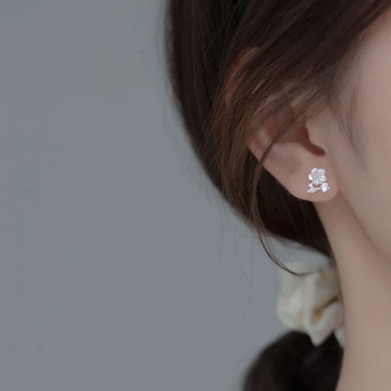 YB-A4460 Silver New Wholesale Shell Flower Leaves Zircon Stud Earrings 925 Sterling Silver Girls Wedding Jewelry Gifts