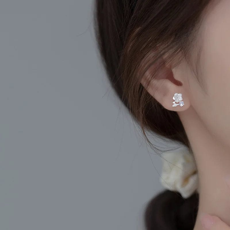 YB-A4460 Silver New Wholesale Shell Flower Leaves Zircon Stud Earrings 925 Sterling Silver Girls Wedding Jewelry Gifts