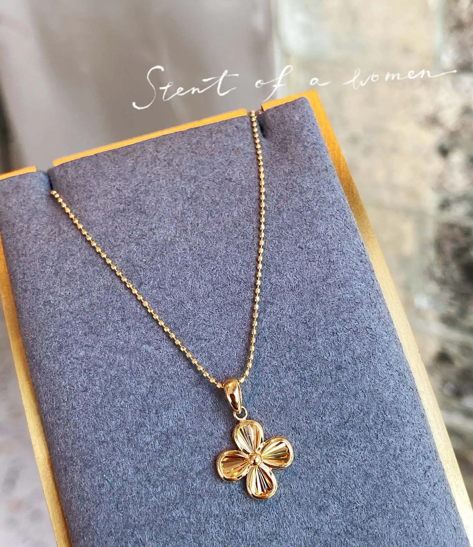 Yellow NINE'S Fashion 18k Real Gold Necklace Jewelry Four-Leaf Clover Pendant Necklace Jewelry Lucky Necklaces For Girl Gift