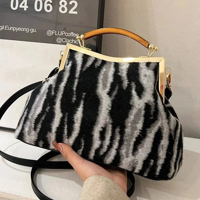Zebra-Black Luxury Women Acrylic Handbag 2024 New Leopard Brown Evening Clutch Retro Shell Clip Crossbody Bags Lady Shoulder Bags Hobo Bags