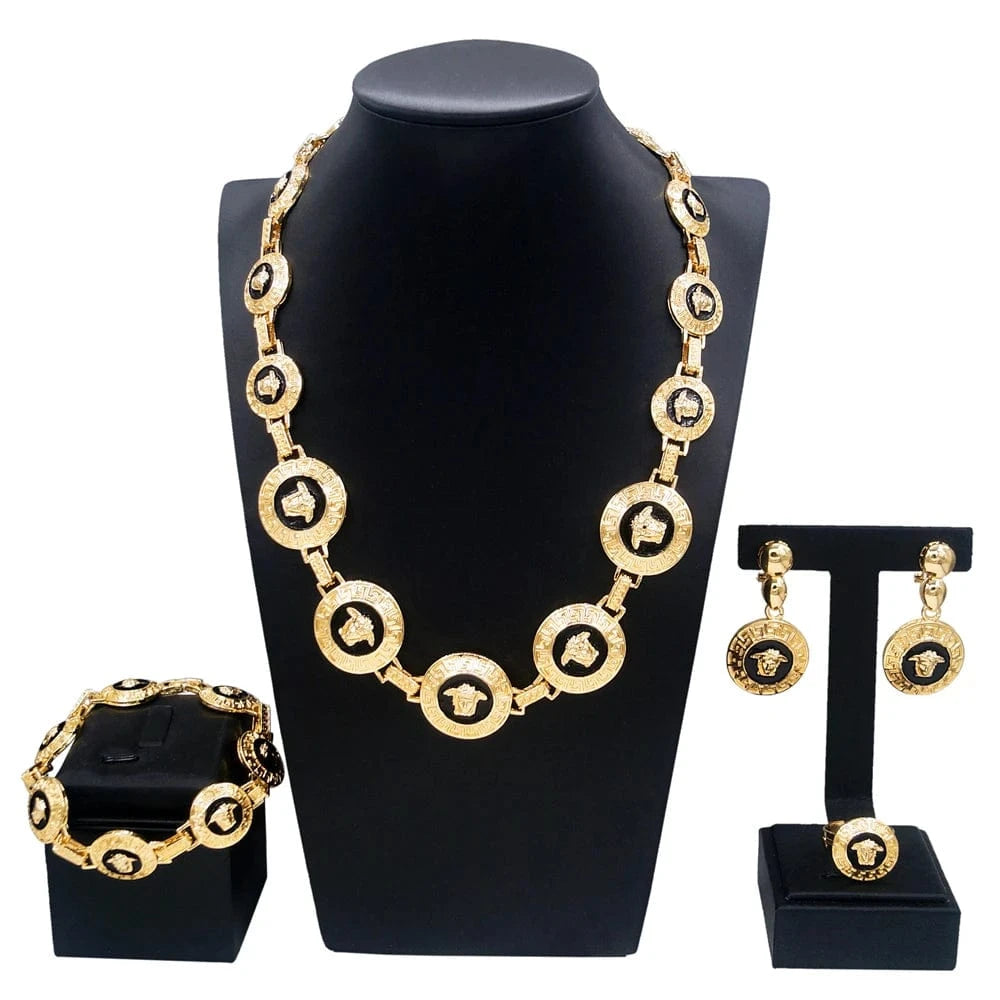 Zhuerrui Hot sale Dubai Jewelry Sets 18k Gold Plated Polished Glossy Craft Fashion Necklace Bangle Jewelry Sets HM2200428