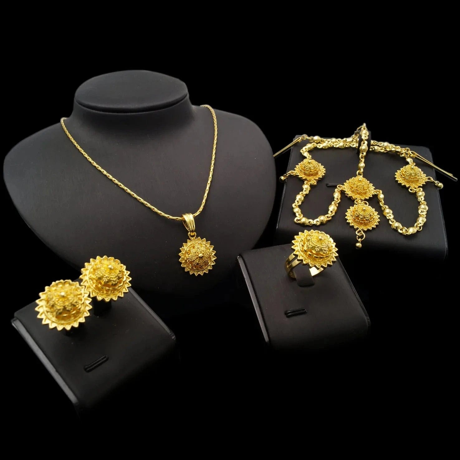 Zhuerrui Newest Design 18K Gold Plated Wedding Party Jewelry Sets I Love You Xo Big Teddy Bear Hug and Kiss Jewelry HA16112201