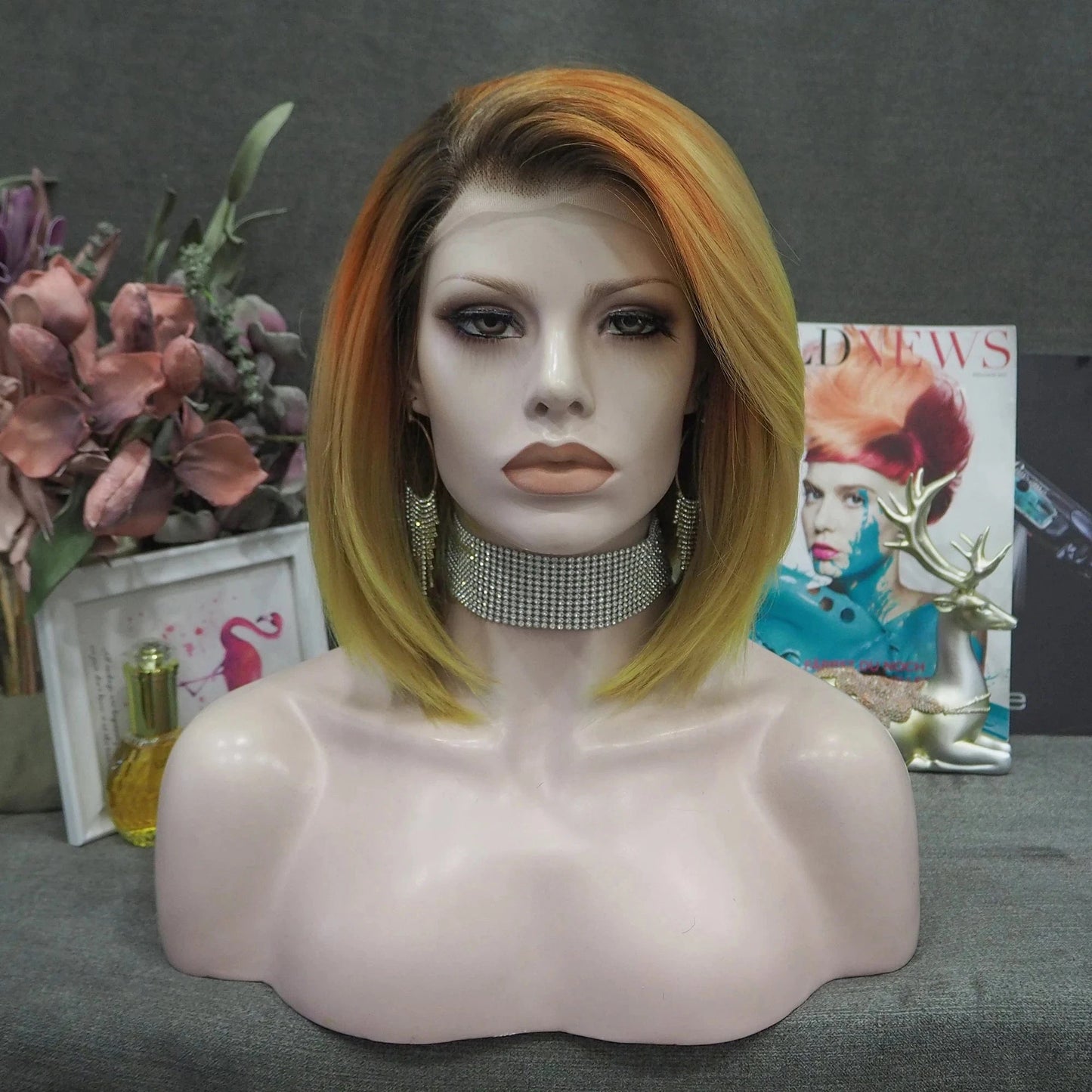 12 Inches / S29-2109-GL Celebrity Wig  Short Bob Cut New Designed ombre natural color Daily life Wearing futura Henlon fiber Synthetic Lace front Wigs