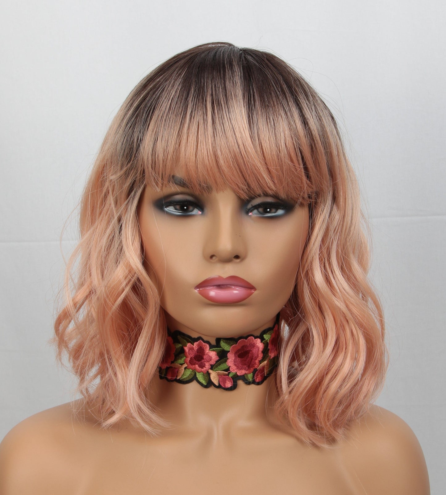 12 Inches / TT4/1824 sleek wholesale short cheap glueless made machine wig for women heat resistant fiber body wave non lace wig synthetic hair wigs