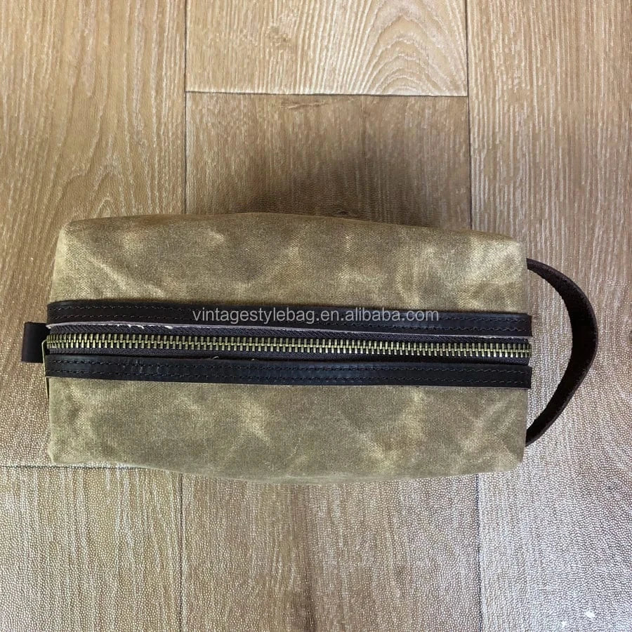 19*10*8cm / Khaki canvas leather New fashion toiletry bag men leather travel toiletry bag Unisex Pouch for Travelling toiletry kit