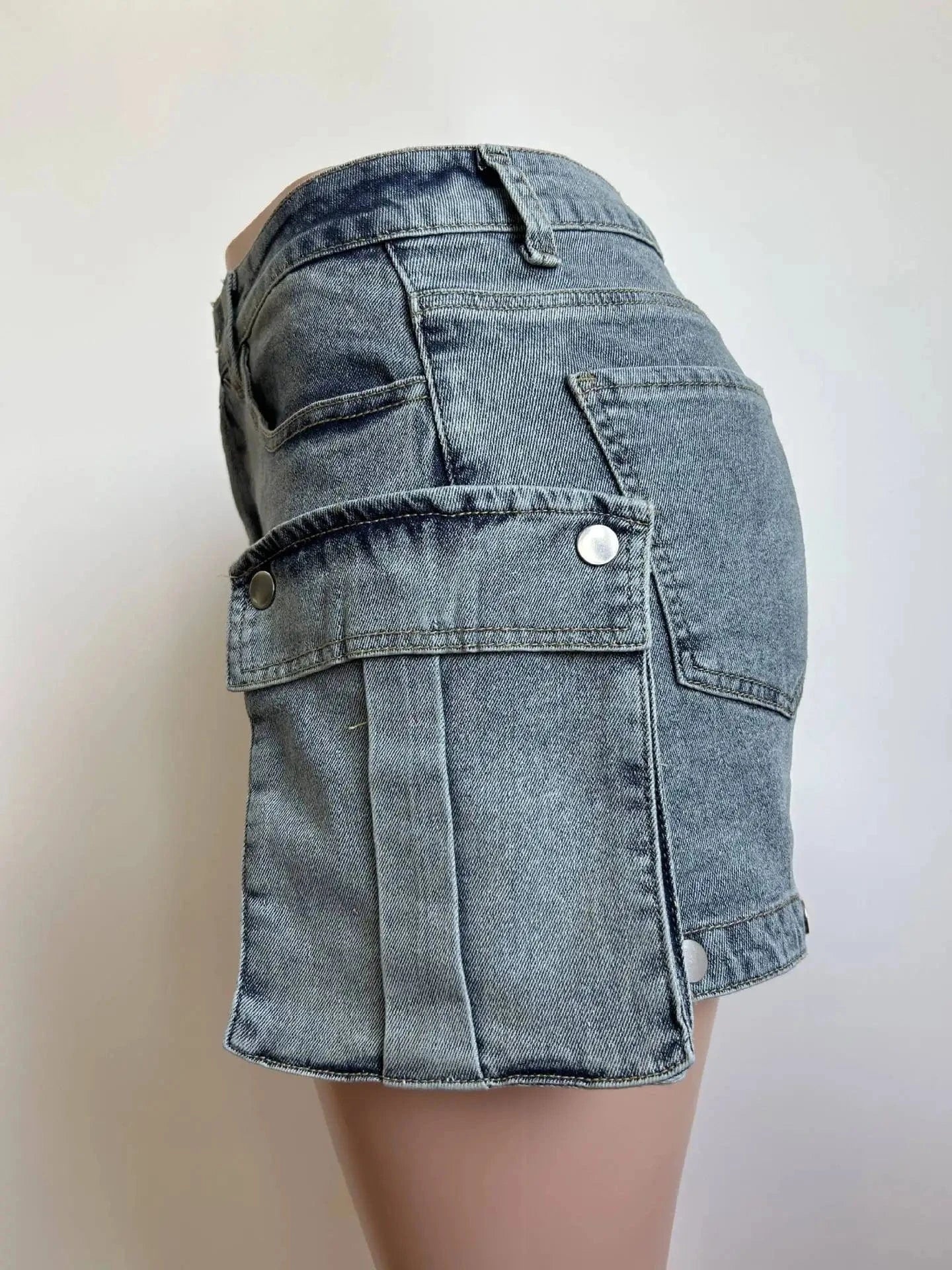 2-in-1 Detachable Cargo Denim Jeans Shorts