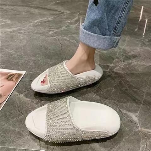 2022 Hot Style Stylish inverted triangle High quality Sexy slippers For Lady flat famous brand sandal slides slippers