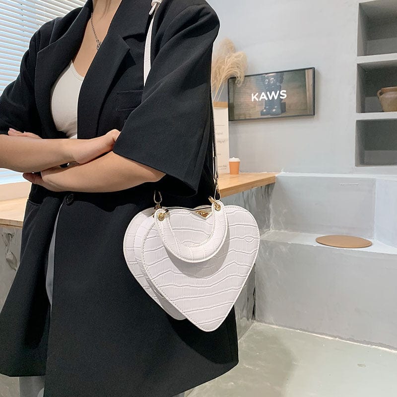 2022 New Arrivals Heart Hand Bags Women Handbags Ladies Shoulder Purses and Handbags for Women Luxury