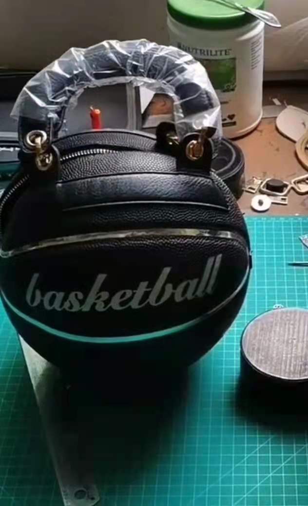 2022 Xianjian  Real Factory Unique Basketball Purse Handbag Multicolored Basketball Purse Guangzhou Bags Factory