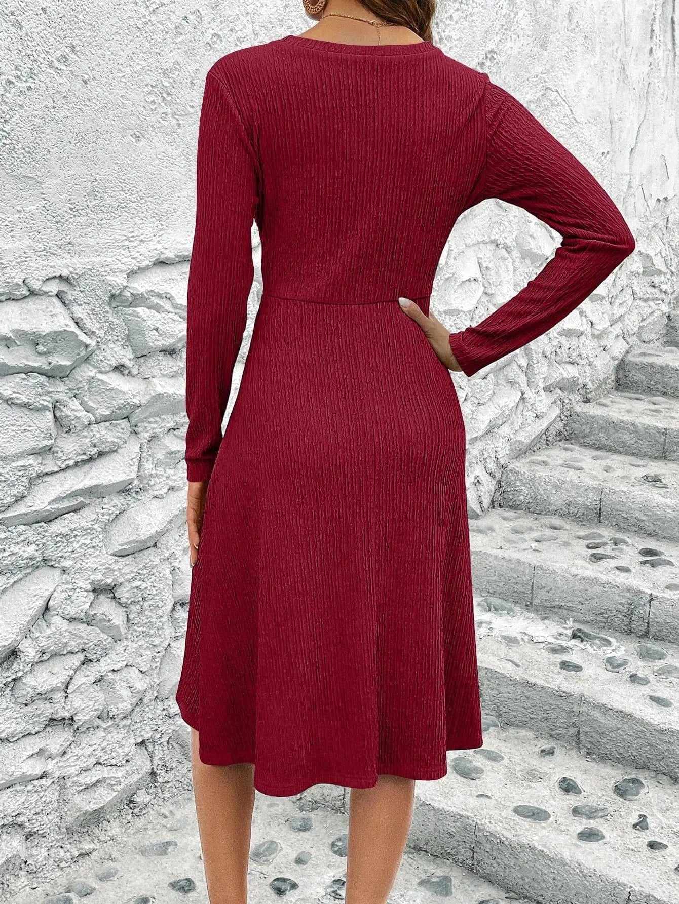 2023 Factory Wholesale Summer Women's Solid Color Long Sleeve High-Waist Dress Lady's V-neck Casual Pullover Striped Dress