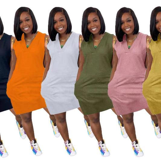 2023 New arrivals solid color plus size women v neck sleeveless summer dress with pocket loose casual dress