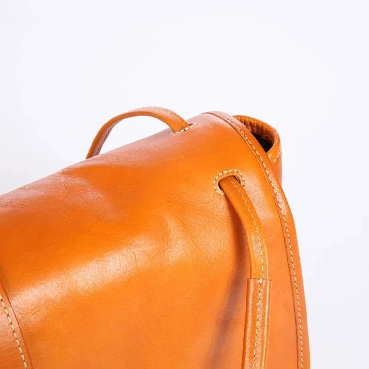 2023 New Leather Women's Underarm Bag Large Capacity Underarm Bag Vintage Handmade Leather Crossbody Bag Genuine Cowhide Leather