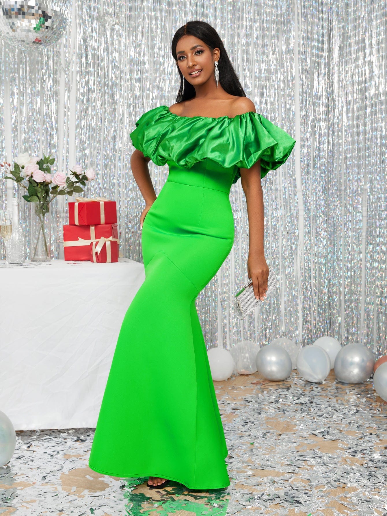 2023 Women off shoulder sleeveless fishtail dress solid color Puff Ruffled evening party Dress for ladies