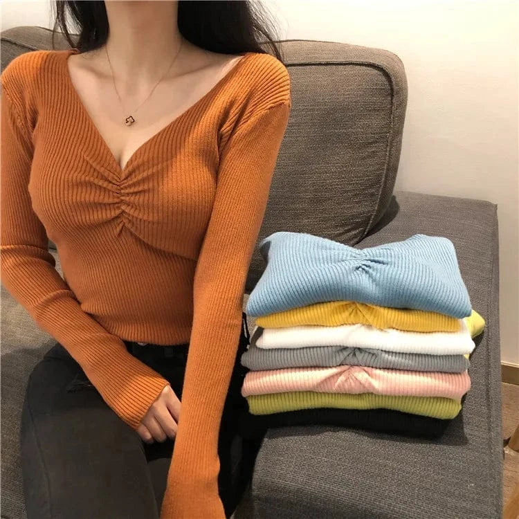 2023Autumn Women's Long Sleeve Sexy V-neck pullover Sweater Korean Version Slim-fit Pullover New Sweater