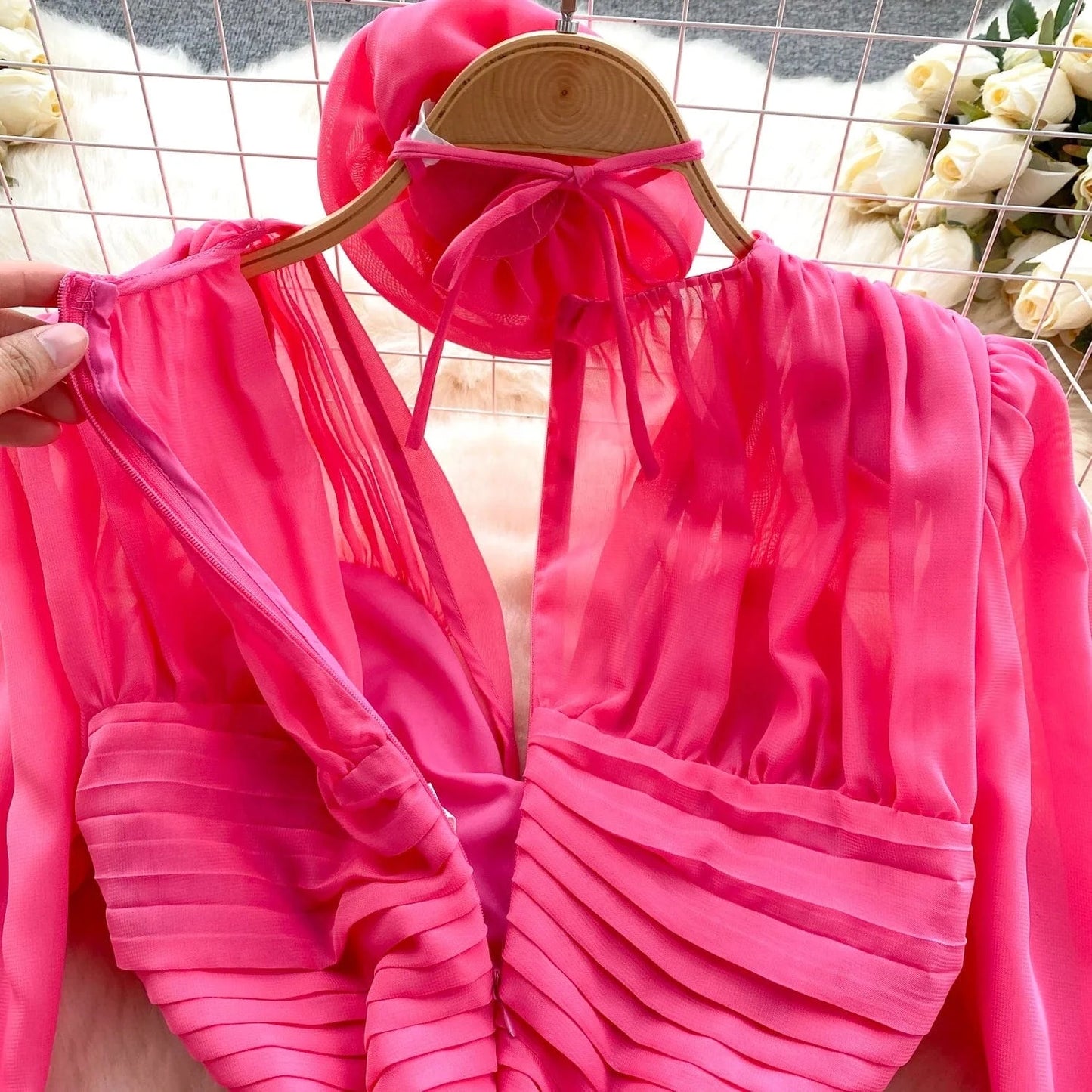 2024 Hot Sale New Long Sleeve Pleated Mini Short Temperament Romantic Sexy Pink Bodycon Beautiful Evening Dress