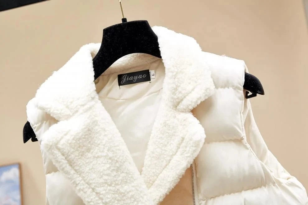 2024 New Women's Thickened Vest High Neck Knitted Sweater Wide Leg Pants Three Piece Set for Autumn and Winter