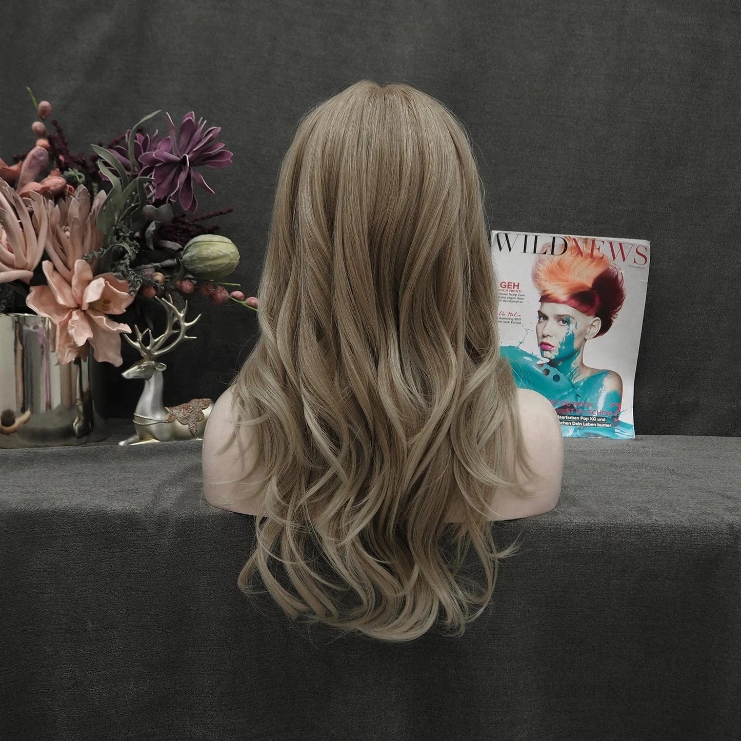 24 Inches / TH2-C214-GL Celebrity T Part Front Premium Synthetic Wigs Body Wave Futura Heat Resistant Synthetic Hair Wigs with Highlights