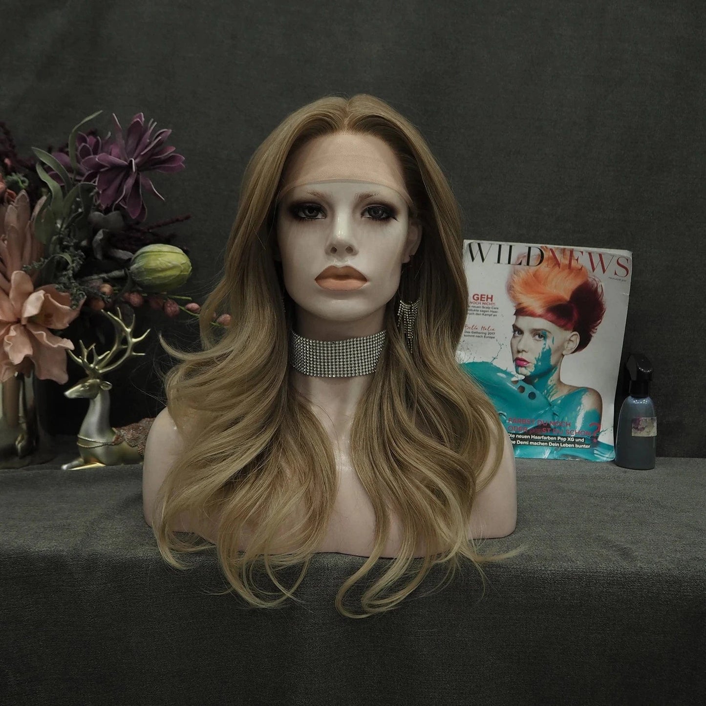 26 Inches / TH2-C214-GL Celebrity  Highlight Wigs Wholesale CheapSynthetic Wigs High Quality T Part Lace Front High Temperature Fibre Wig for  women