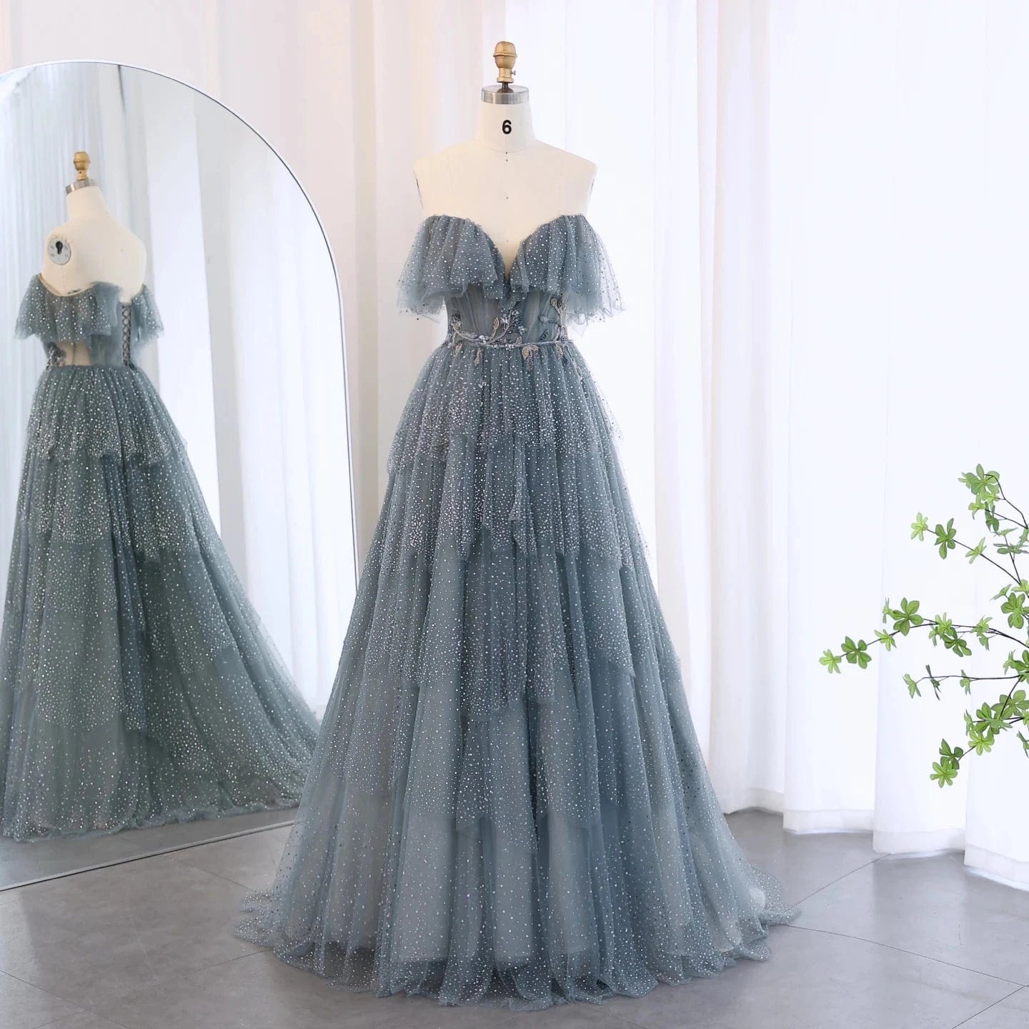 4 / 1 Sparkly Crystal Blue Sweetheart Evening Dress For Women Wedding Tiered Ruffles Luxury Dubai Bridal Party Gowns Sz017