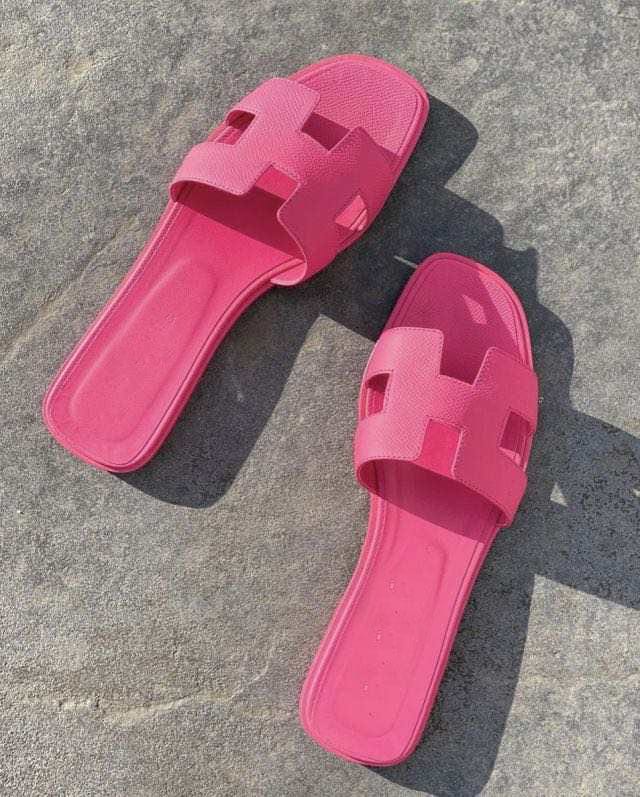 42 / 10 new arrival H cheap price good quality summer candy color korea style female sandal slippers flat bottom outdoor fashion  slides