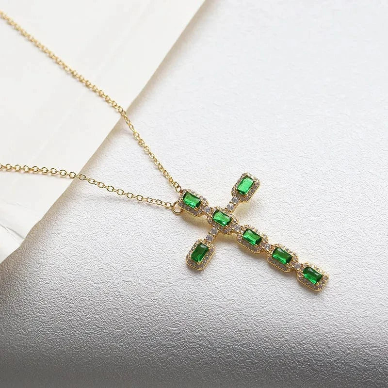 45+5cm Photo Show Chain / BP202A010G Flynee Luxury Cross Women Pendant Micro Pave Cubic Zirconia Cross Charm Plated 18K Real Gold Tiny Cross Necklace