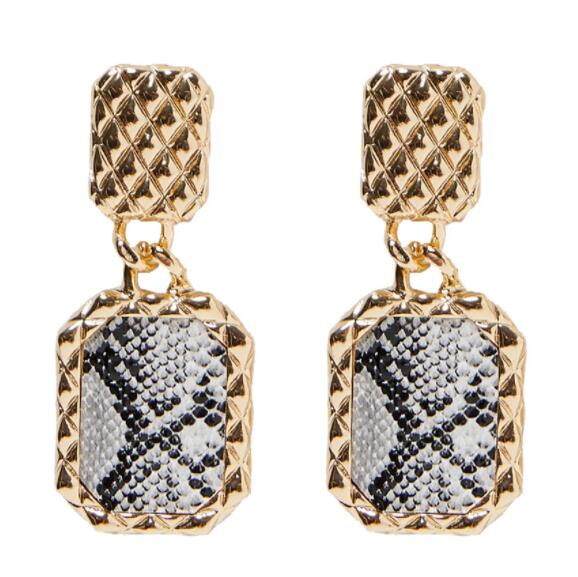 58-earrings Kaimei 2023  new Fashion Vintage Big Stud Earrings For Women Trend Luxury Charm C-Shape Full Crystal Statement Fan Earring