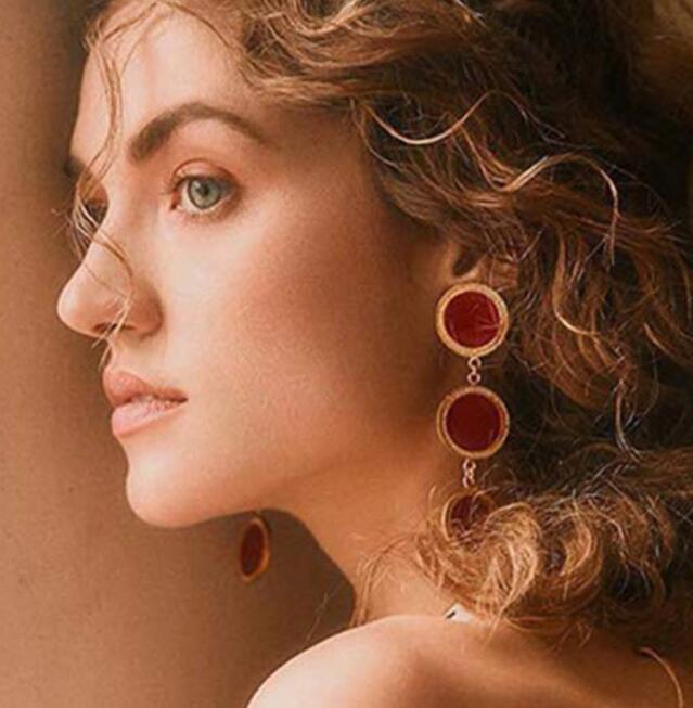 60-earrings Kaimei 2023  new Fashion Vintage Big Stud Earrings For Women Trend Luxury Charm C-Shape Full Crystal Statement Fan Earring