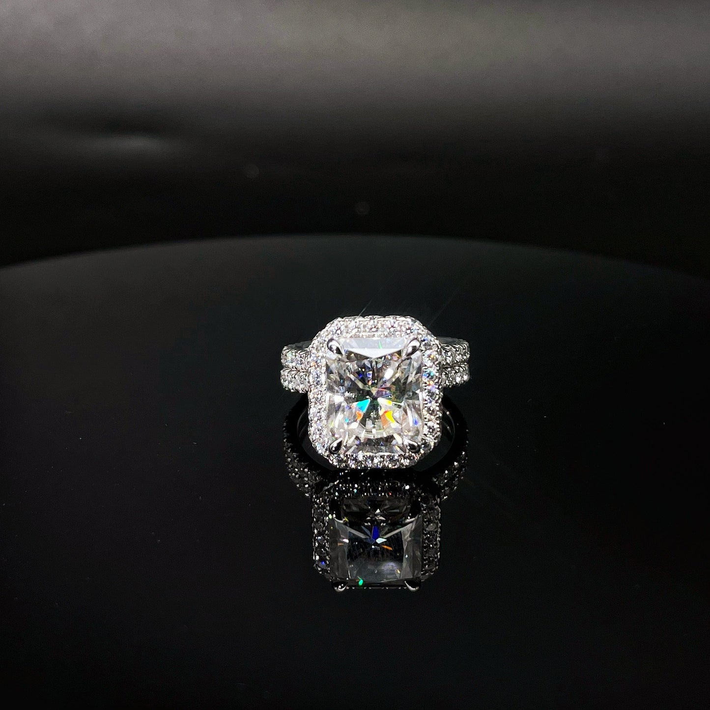 7 / 18K White Gold(5ct Full Moissanite) Custom Platinum 18K Solid Gold 2/3/4/5ct Emerald Cut Full Moissanite Diamond Engagement Wedding Ring With GRA Certificate