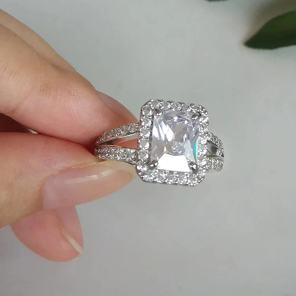 8 / fashion / RRS-RK042S European and American Classic Four-claw White Square Zircon Rings Women Temperament Bride Wedding Proposal Ring Bracelet