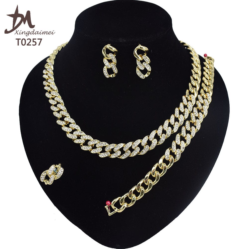 8 / T0257 T0245 High quality gold Plating jewelry women jewelry set 18k gold plating Diamond XOXO jewelry set