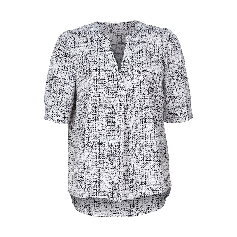 A372 All-over Printed Notched V-neck Shirt
