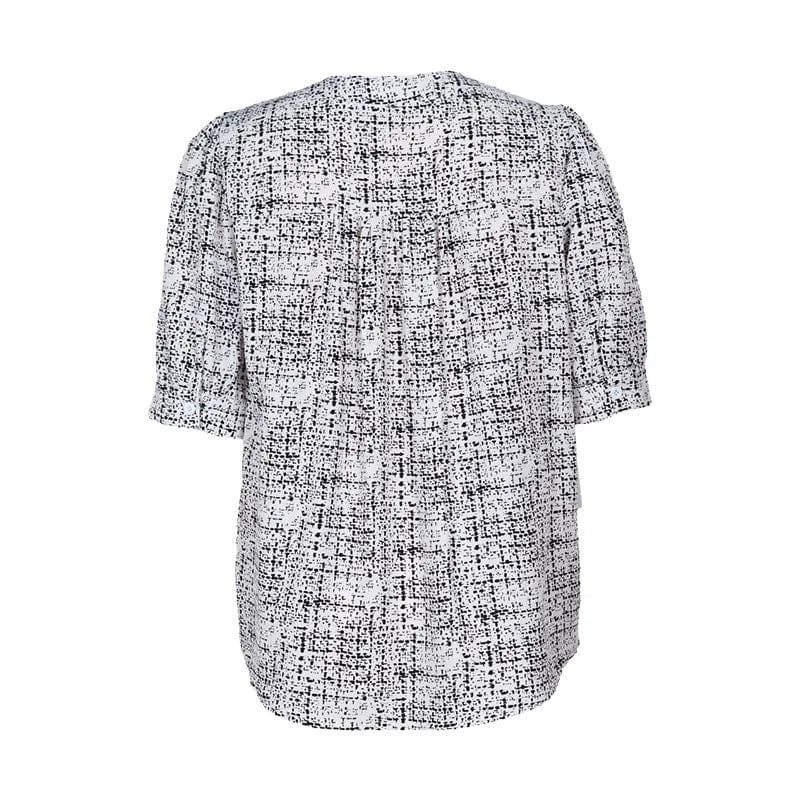 A372 All-over Printed Notched V-neck Shirt